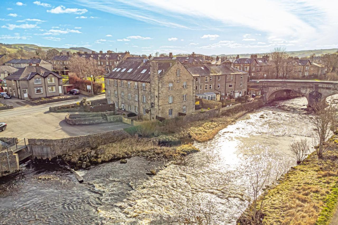 Bridge End Mill Apartments In Settle Exterior photo