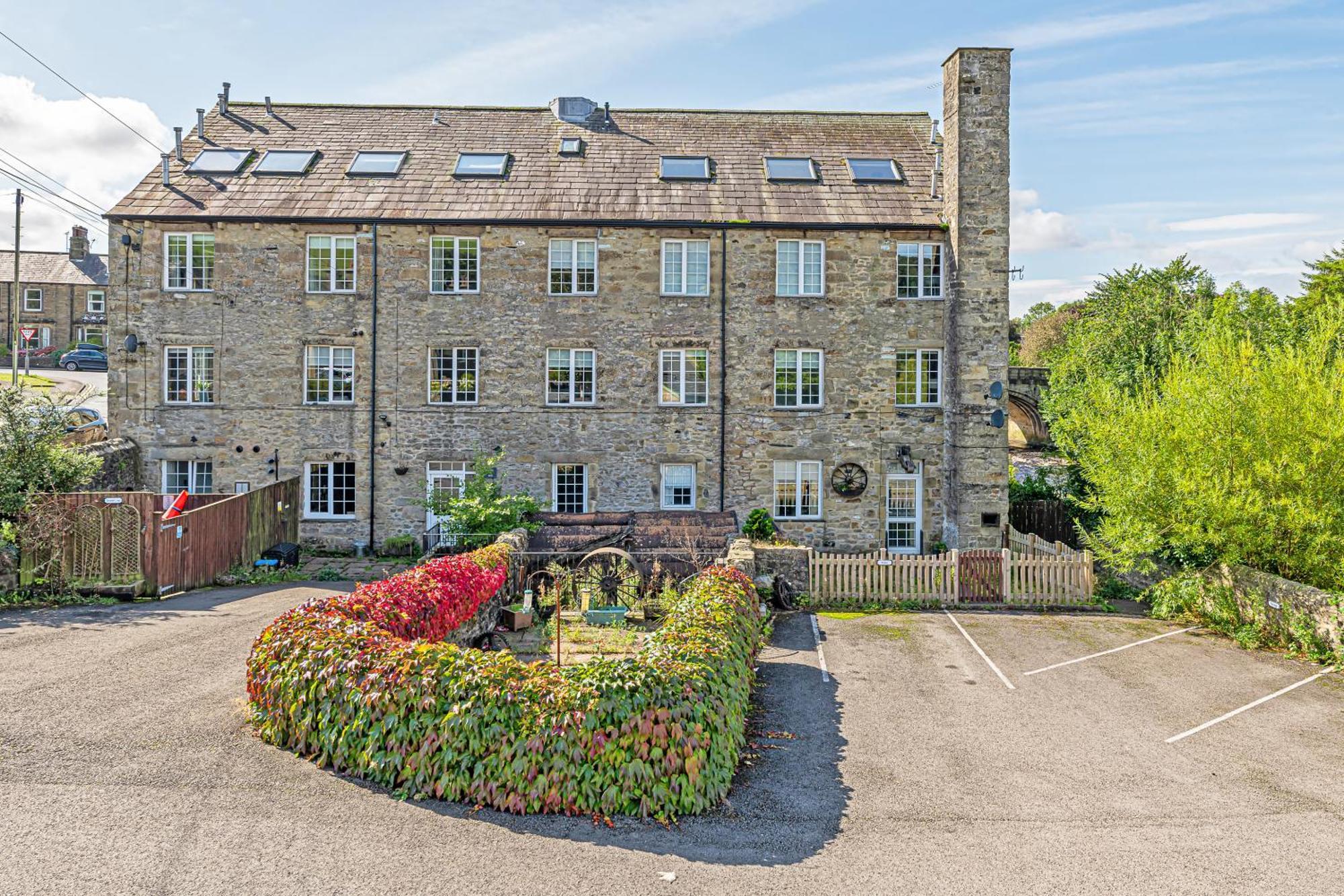 Bridge End Mill Apartments In Settle Exterior photo